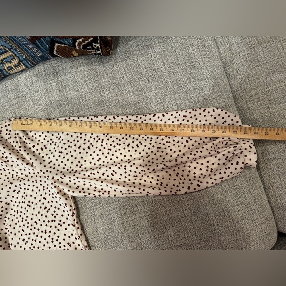 Andree by Unit Long Sleeve Cream Red Shirt Sz L - Picture 8 of 8